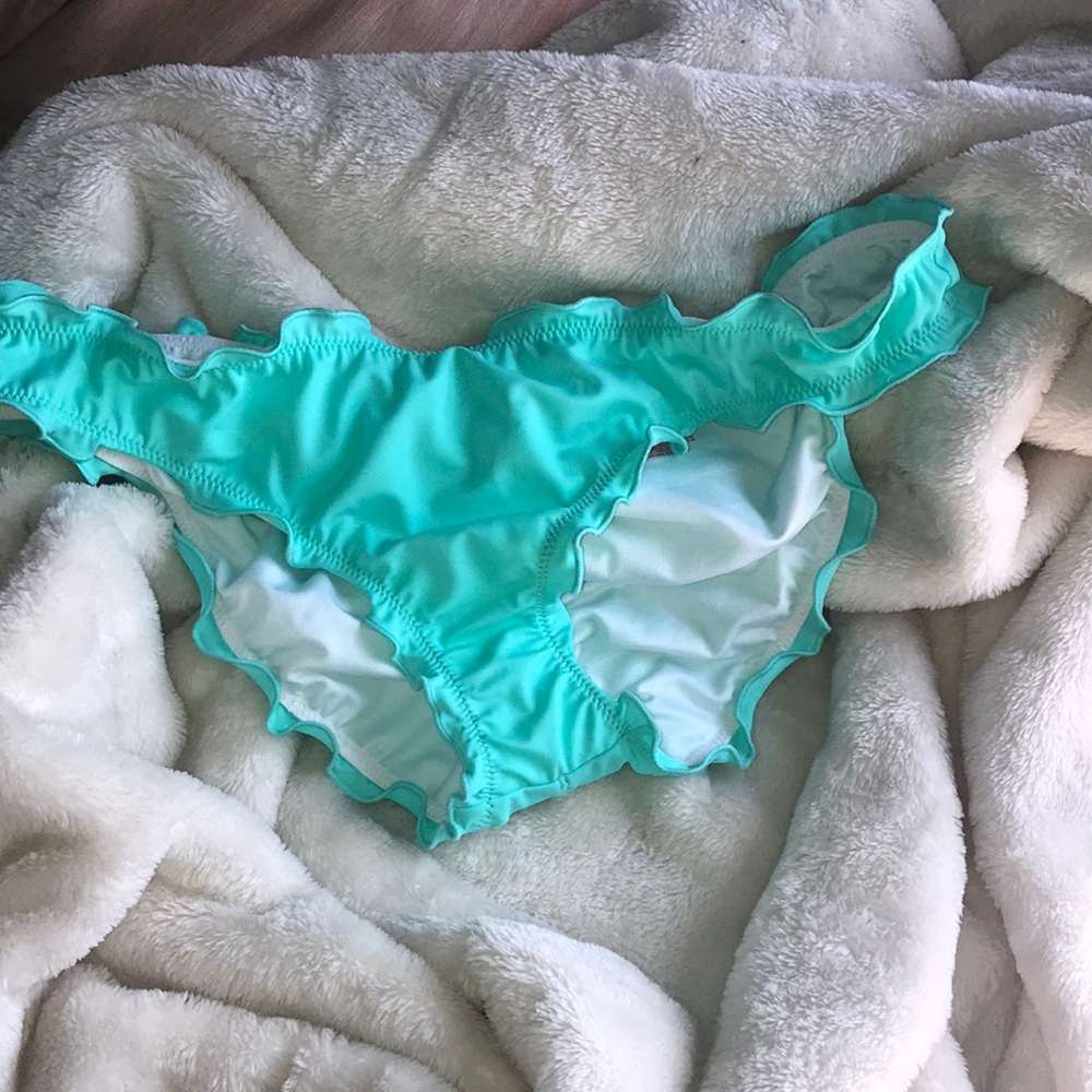 Brand new Victoria Secret bottoms